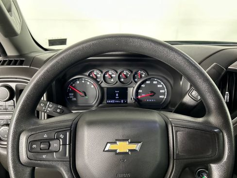 Used 2025 Chevrolet Silverado 1500 Custom w/ Turbomax Blackout Package AWD/4WD image 16