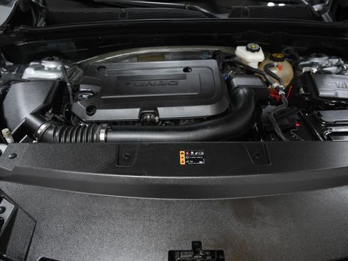 Used 2023 Buick Envision Avenir image 11