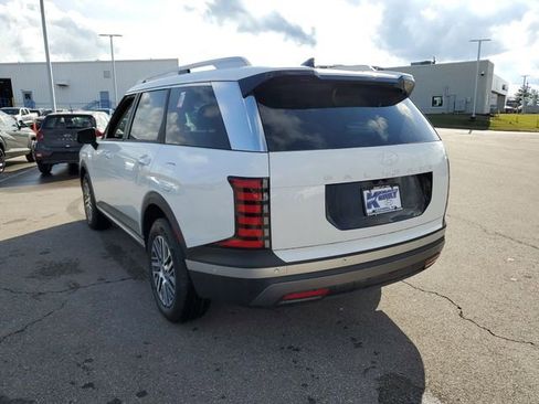 New 2026 Hyundai Palisade SEL FWD image 3