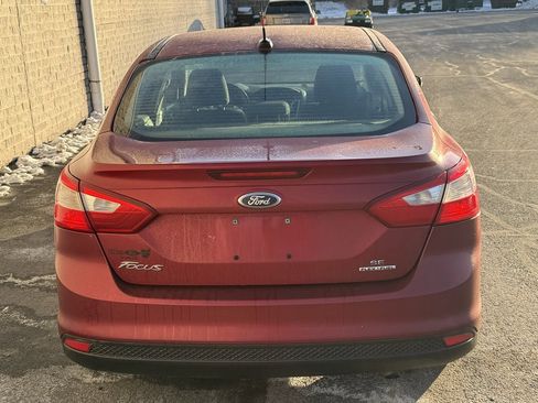 Used 2014 Ford Focus SE image 5