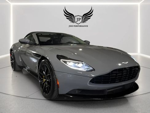 Used 2019 Aston Martin DB11 Volante RWD image 1