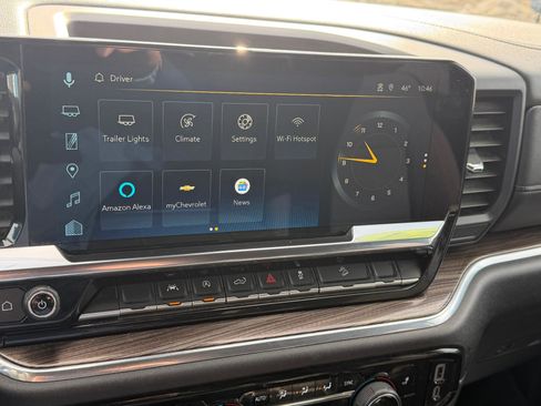 Used 2024 Chevrolet Silverado 1500 RST image 34