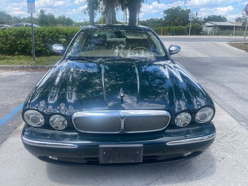 Used 2007 Jaguar XJ8 L RWD image 3
