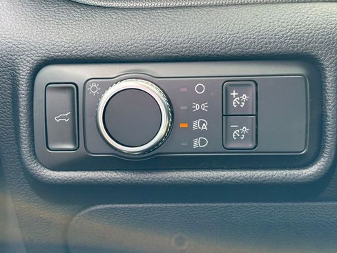 Used 2020 Ford Explorer 4WD image 19