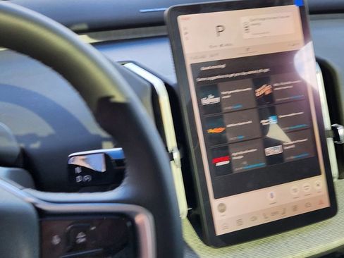 New 2026 Volvo EX30 Cross Country Ultra image 10