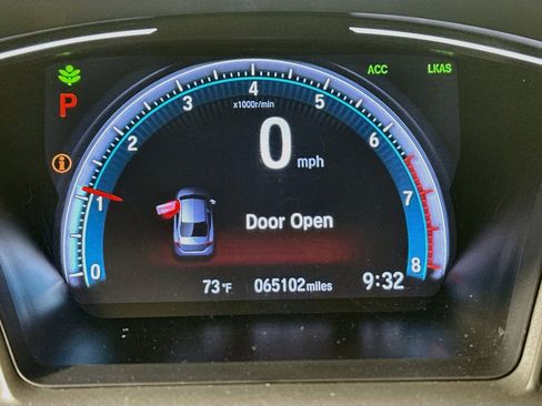 Used 2020 Honda Civic EX image 18
