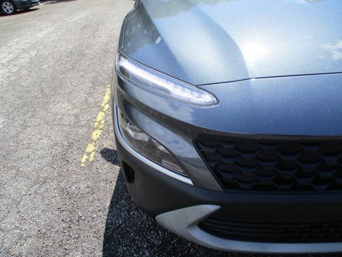 Used 2023 Hyundai Kona SEL AWD/4WD image 25