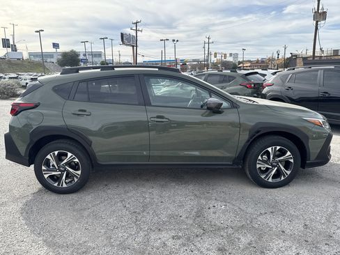New 2026 Subaru Crosstrek 2.0i Premium image 2