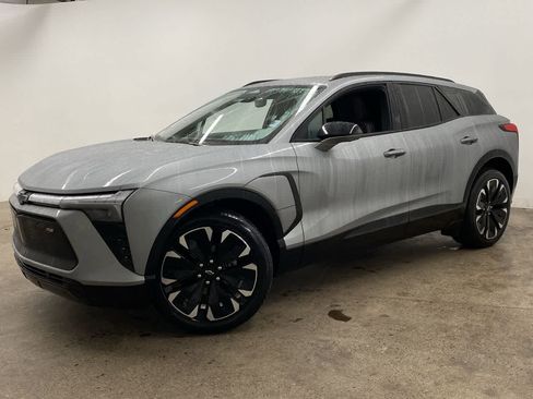 Used 2024 Chevrolet Blazer EV RS image 1