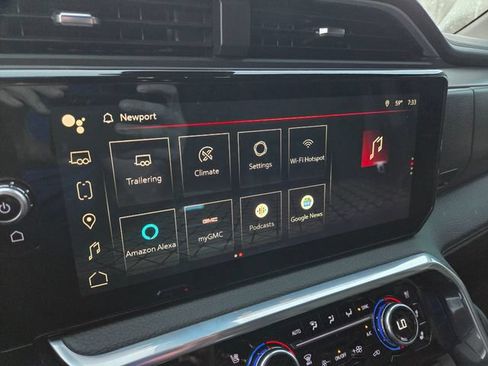 Used 2022 GMC Sierra 1500 Denali AWD/4WD image 15