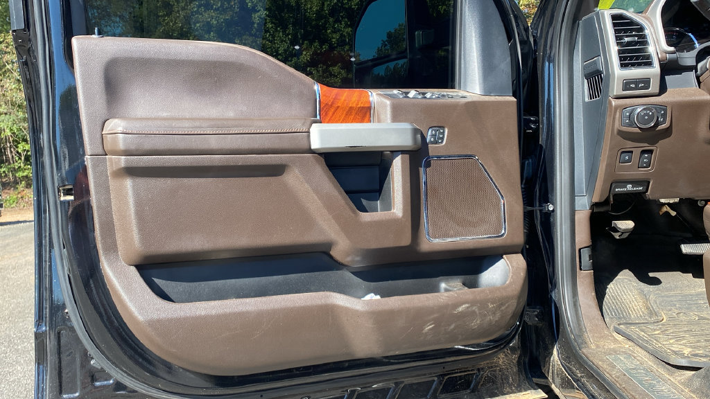 Used 2022 Ford F350 King Ranch AWD/4WD image 25