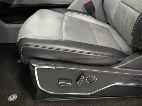 Used 2022 Ford F150 Lariat w/ Equipment Group 502A High AWD/4WD image 12