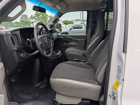 Used 2024 GMC Savana 2500 w/ Driver Convenience Package RWD image 22