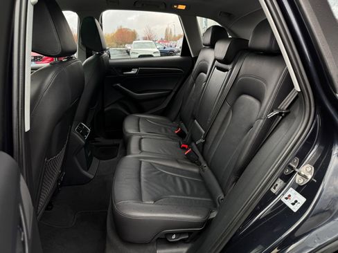 Used 2017 Audi Q5 2.0T Premium image 27