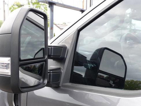 Used 2022 Ford F150 XLT w/ Equipment Group 302A High AWD/4WD image 15