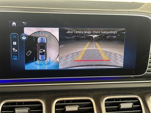 Certified 2025 Mercedes-Benz GLS 450 4MATIC image 32