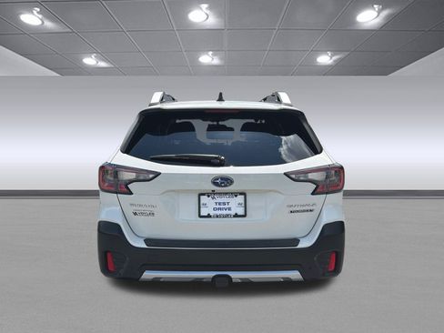 Used 2020 Subaru Outback Touring XT AWD/4WD image 8