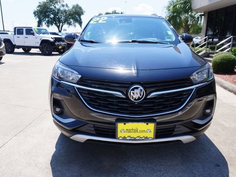 Used 2022 Buick Encore GX Select w/ Advanced Technology Package image 2