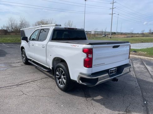 Used 2022 Chevrolet Silverado 1500 LT image 5
