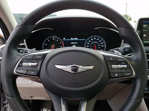 Used 2020 Genesis G70 2.0T w/ Prestige Package AWD/4WD image 21