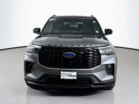 Used 2025 Ford Explorer ST-Line AWD/4WD image 7