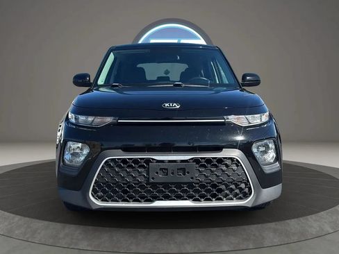 Used 2020 Kia Soul LX FWD image 4