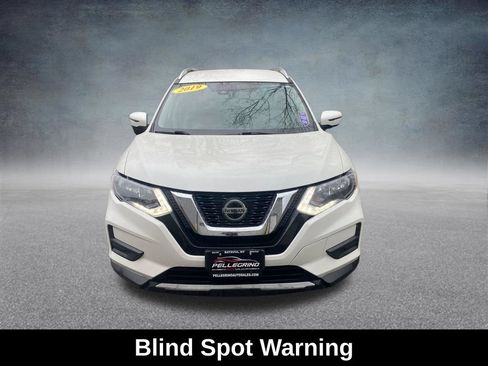 Used 2019 Nissan Rogue SV AWD/4WD image 10