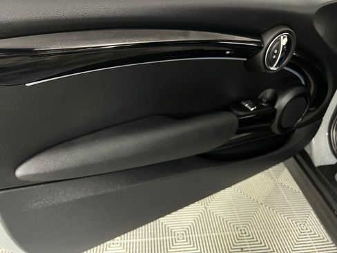 Used 2023 MINI Cooper SE image 26