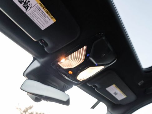 Used 2024 BMW X3 sDrive30i w/ M Sport Package image 27