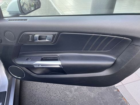 Used 2020 Ford Mustang Premium image 26