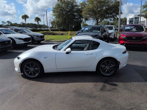 Used 2019 MAZDA MX-5 Miata RF Grand Touring RWD image 7