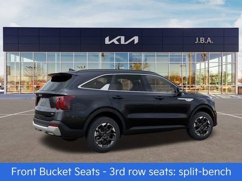 New 2026 Kia Sorento S image 7