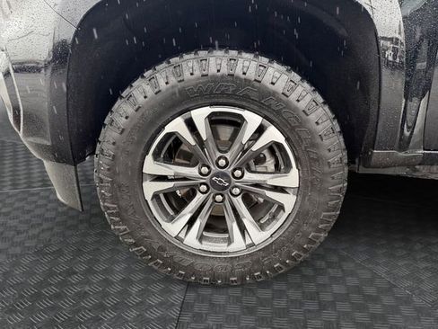 Used 2022 Chevrolet Colorado Z71 image 14