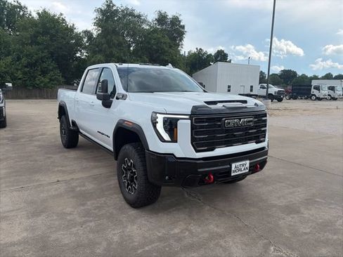 New 2026 GMC Sierra 2500 AT4X w/ LPO, Black Badging Package AWD/4WD image 8
