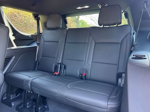 New 2026 GMC Yukon Denali w/ Sun & Power Step Package AWD/4WD image 43