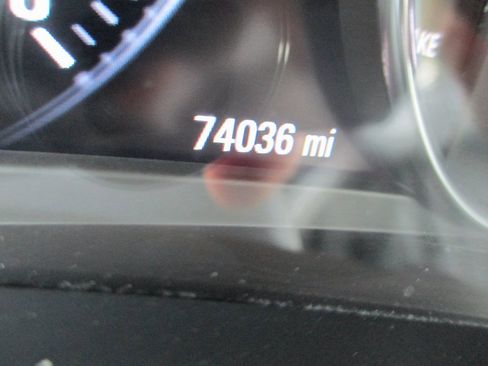 Used 2019 Buick LaCrosse Essence w/ Sights and Sounds Package image 24