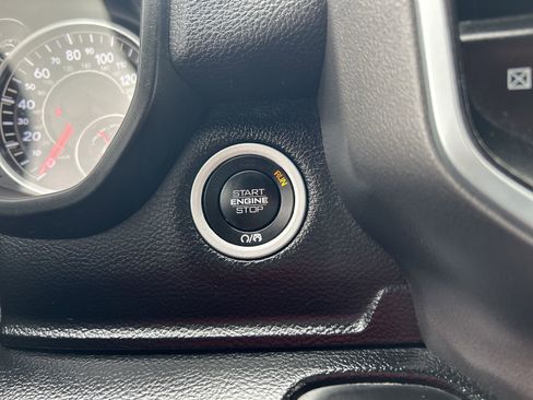 Used 2021 RAM 1500 Big Horn image 30