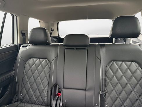 New 2026 Volkswagen Atlas SEL Premium R-Line AWD/4WD image 12