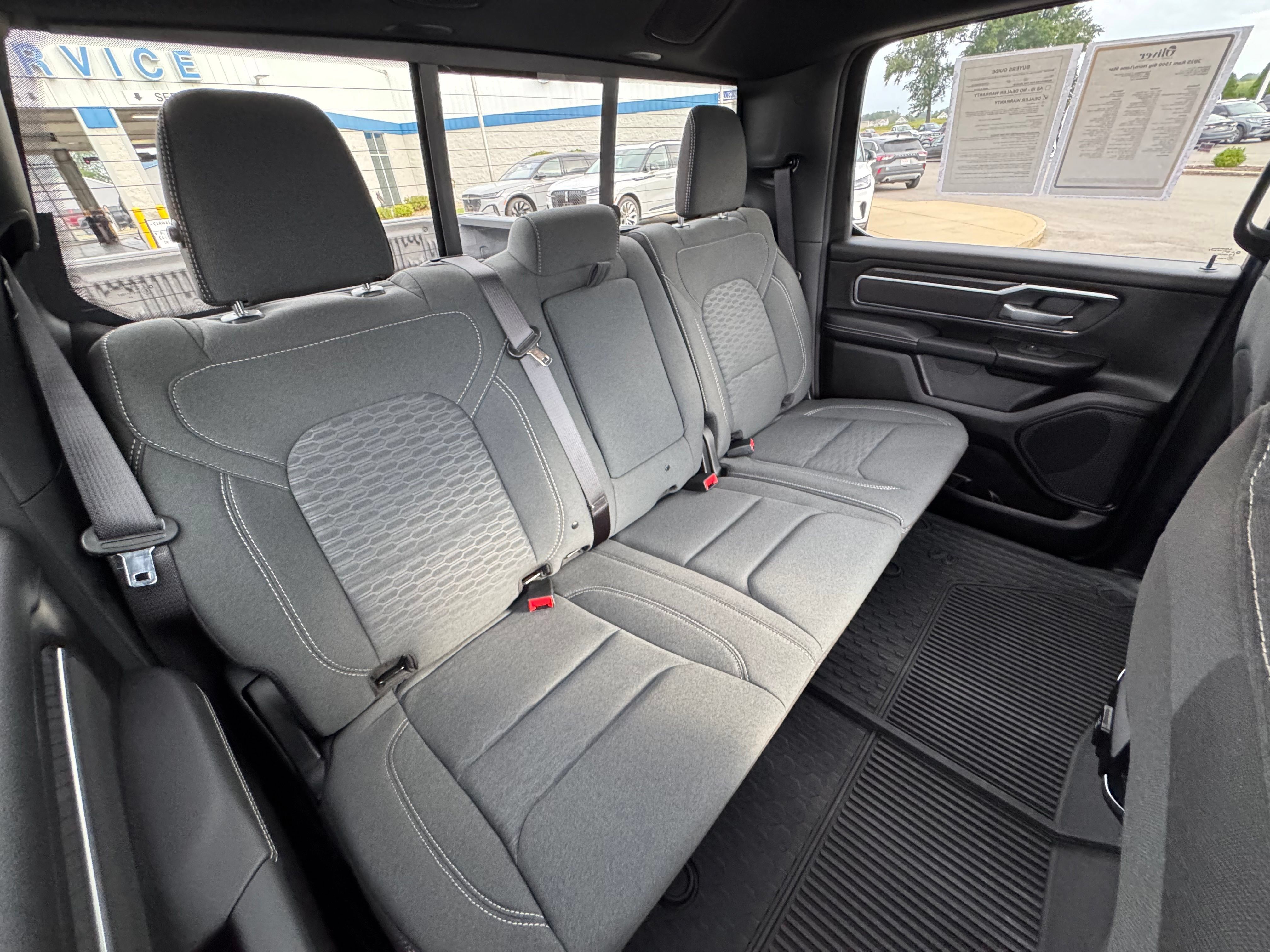 Used 2025 RAM 1500 Big Horn AWD/4WD image 17
