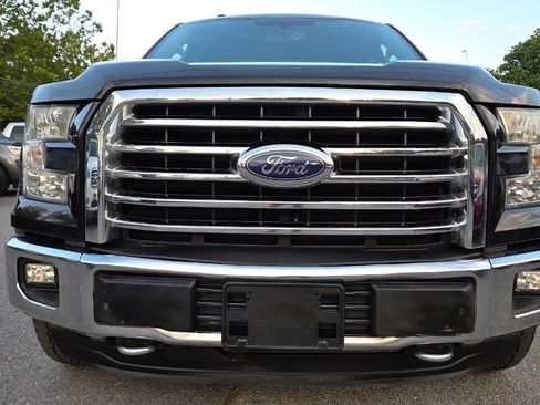 Used 2015 Ford F150 XLT w/ Equipment Group 302A Luxury AWD/4WD image 4