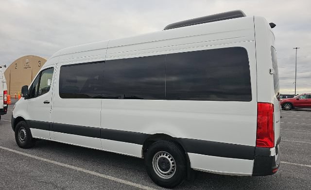 Used 2025 Mercedes-Benz Sprinter 2500 image 5