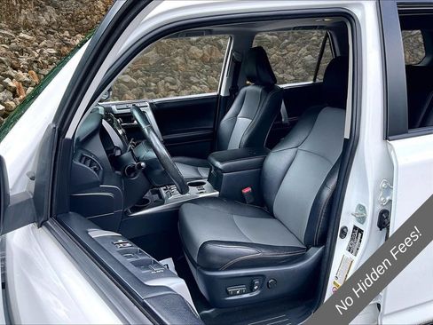 Used 2016 Toyota 4Runner SR5 Premium AWD/4WD image 20