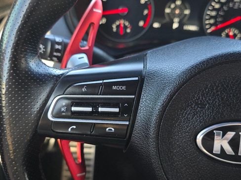 Used 2019 Kia Stinger GT2 image 25