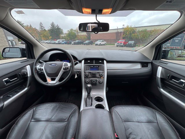Used 2013 Ford Edge SEL FWD image 17