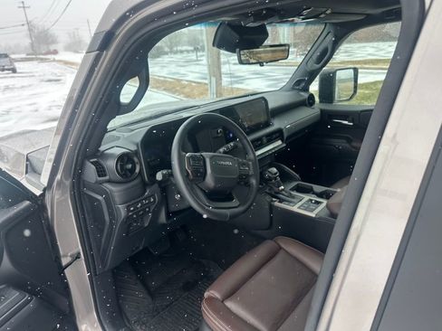 Used 2025 Toyota Land Cruiser w/ Premium Package image 12