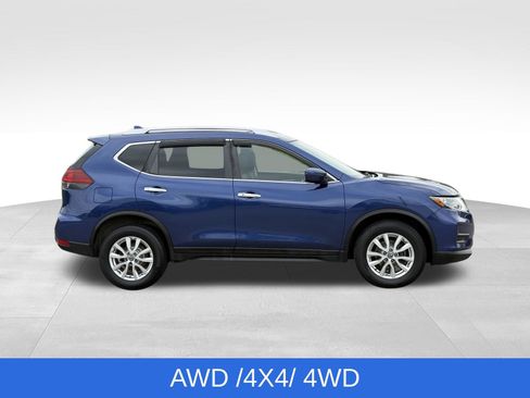 Used 2020 Nissan Rogue SV AWD/4WD image 11