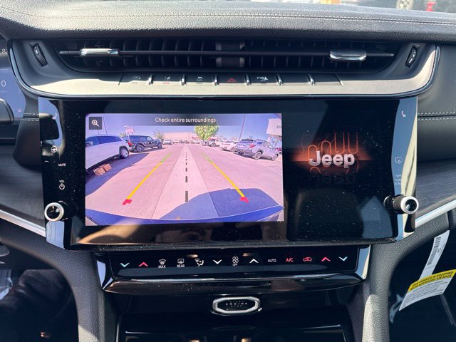 New 2026 Jeep Grand Cherokee Altitude AWD/4WD image 12
