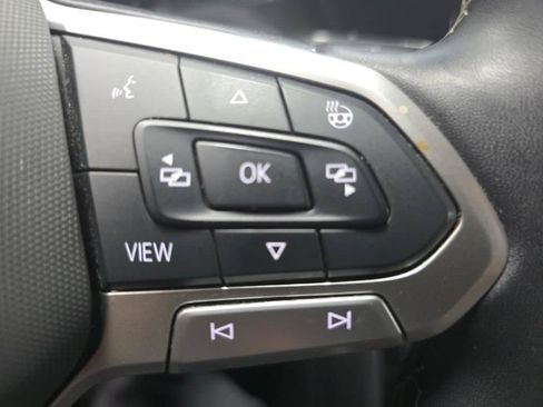 Used 2024 Volkswagen Taos S FWD image 23