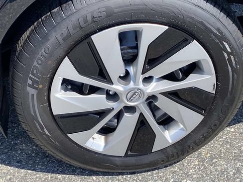 Used 2024 Nissan Altima 2.5 S FWD image 25