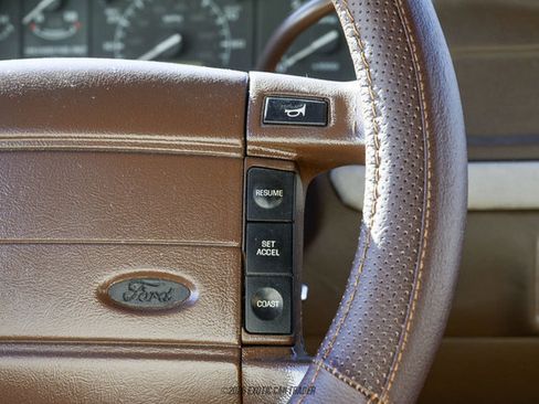 Used 1994 Ford Bronco Eddie Bauer image 29